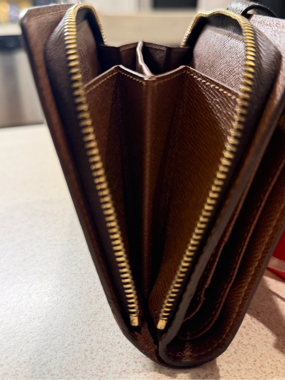 Louis Vuitton Monogram Porte-Papier Zippe Wallet. - Picture 11 of 13